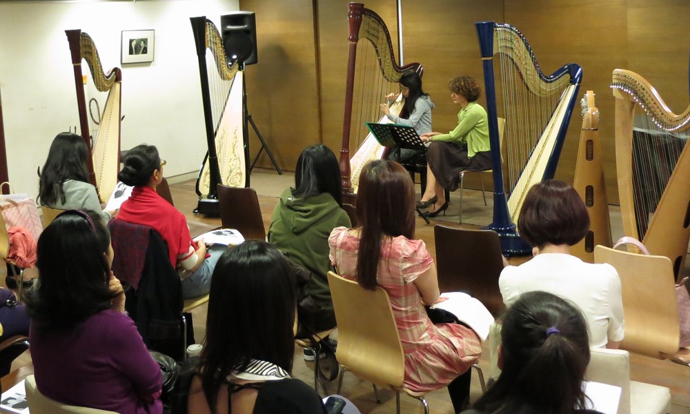 Taiwan-2012-masterclass-harp